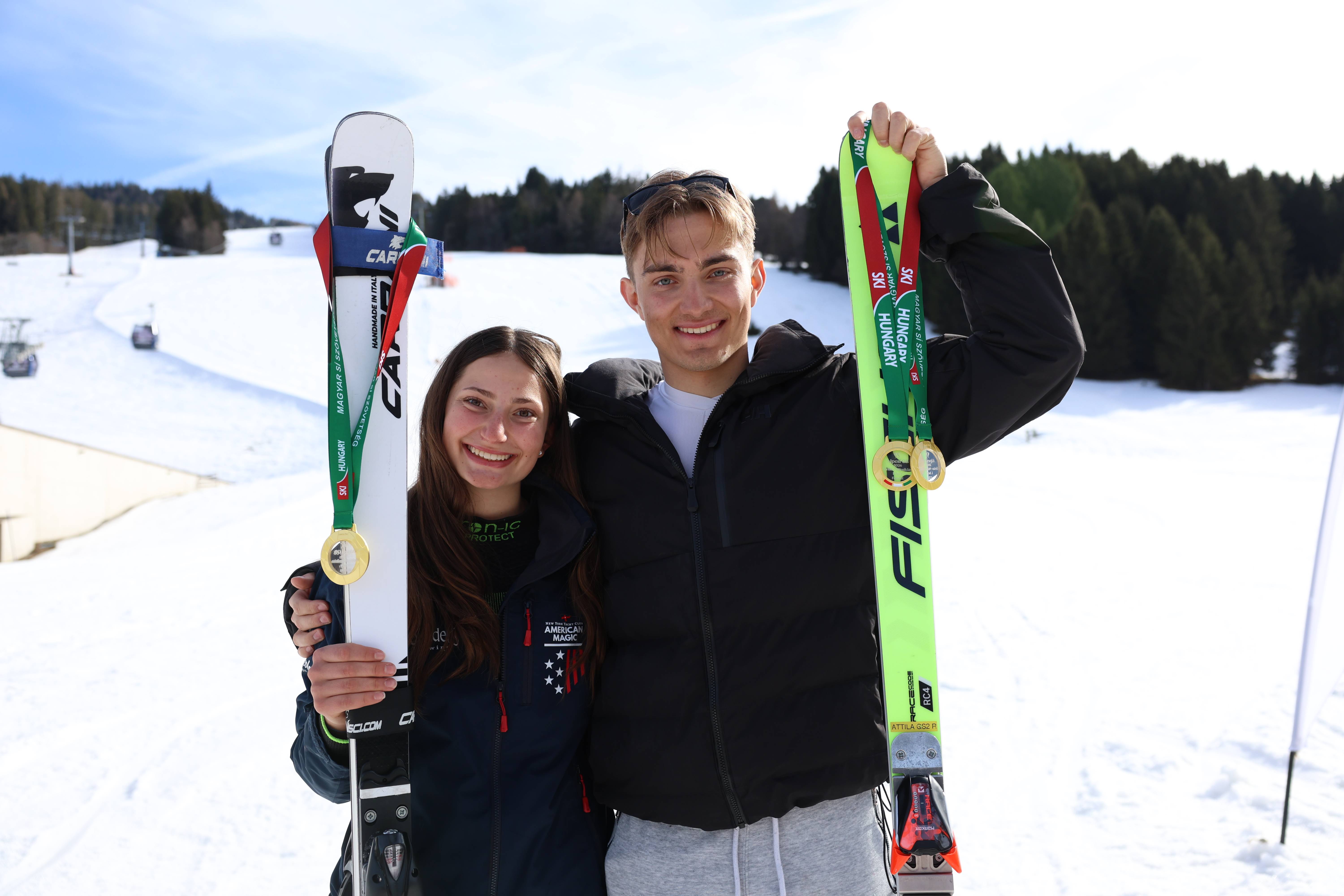 Paszka Mikolt Anna Banyai Attila 01 tum