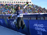 Tóth Zita 31. az olimpia műlesikló számában